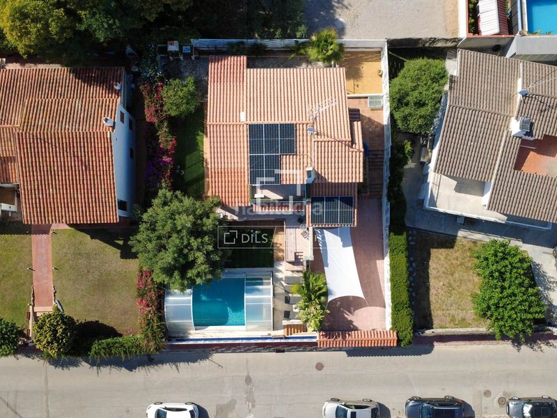 Foto ba1e87c7-5679-46de-b939-4707330b342f. Xalet amb calefacció aparcament piscina a Vallpineda-Santa Bàrbara Sitges