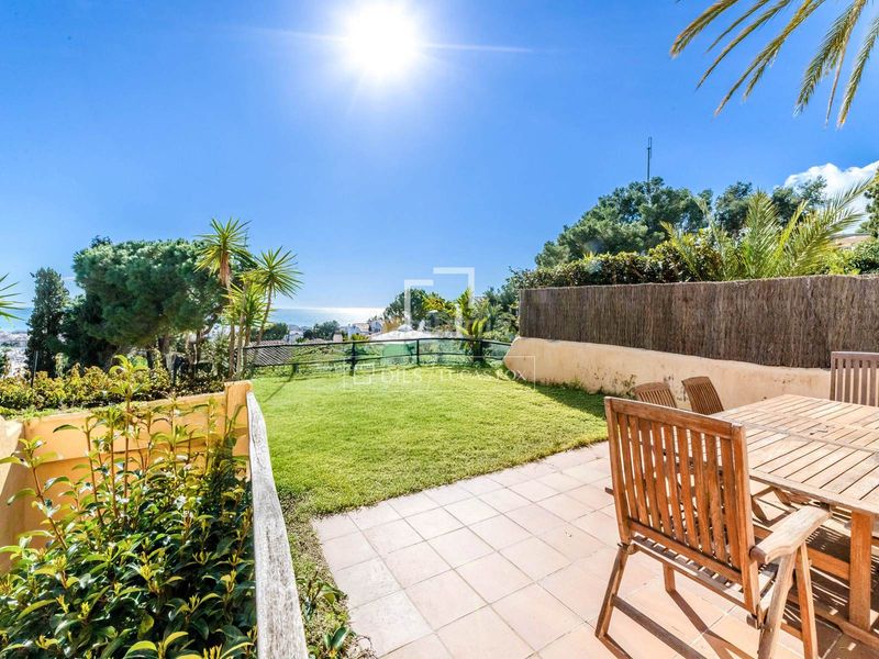 Foto a42898f5-dcf8-439a-adcc-d310dff91caf. Xalet amb calefacció aparcament piscina a Vallpineda-Santa Bàrbara Sitges