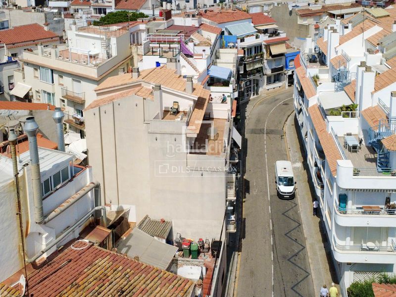 Foto 6fb9c843-c978-4d10-8add-a04894ce722d. Àtic amb aparcament a Centre Sitges