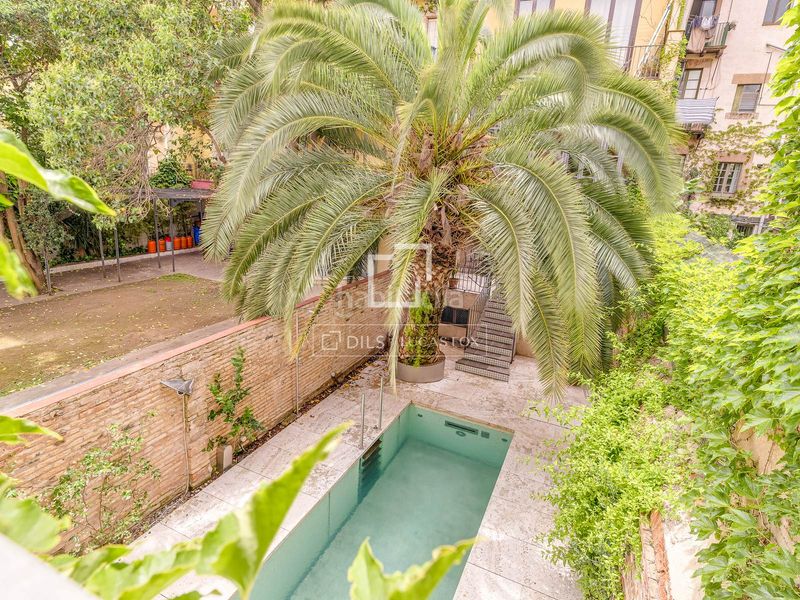 Foto 3b551a86-294a-4d13-befb-e7e13df068c0. Pis amb calefacció piscina a Gòtic Barcelona
