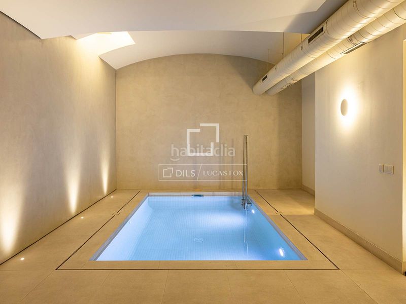 Foto 703b19c3-b8ba-4723-bbd2-ddd6a9a3626d. Pis amb calefacció piscina a Dreta de l´Eixample Barcelona