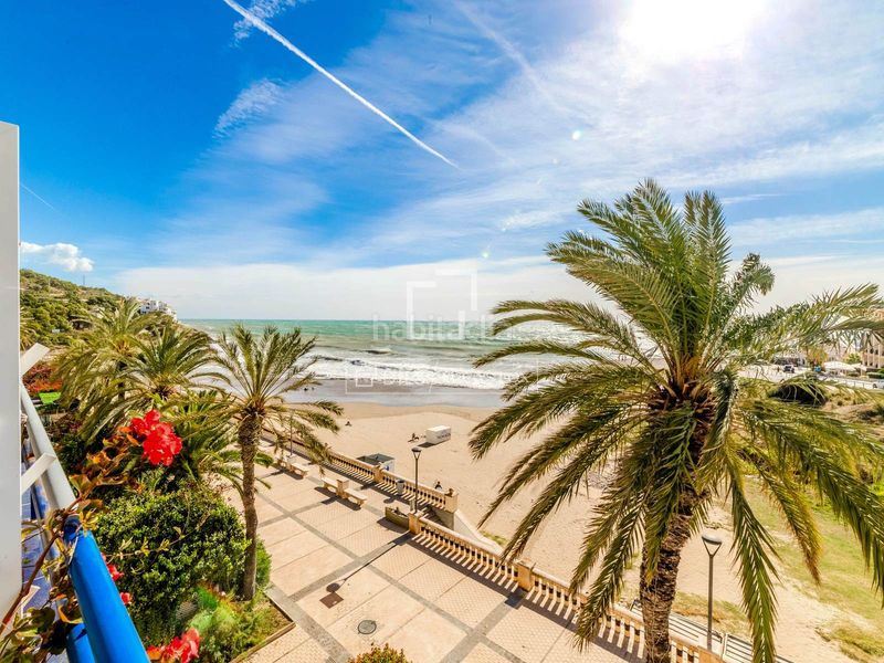 Foto f2f78f36-14b8-4df1-8149-2a6fb3289934. Àtic amb aparcament piscina a Aiguadolç - Sant Sebastià Sitges