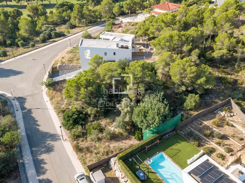Foto 6c5e8e04-1236-43fb-9f3f-4598510d32e6. Finca rústica a Can Girona - Terramar - Vinyet Sitges