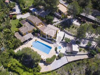 Bauernhof in Canyelles. Casa rural de 9 dormitorios en venta en olivella, barcelona