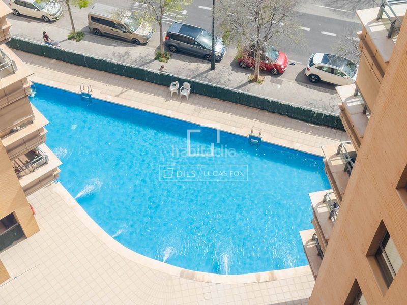 Foto e632757c-36c5-4686-af16-05b29fa84ca4. Pis amb calefacció aparcament piscina a Penya-Roja - Avda. Francia Valencia