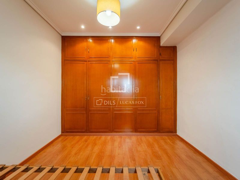 Foto b32e6ed0-fe5d-4eea-84c3-8d24bd03cfdf. Pis amb calefacció aparcament a Malilla Valencia