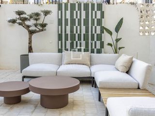 Appartement à Gran Via. Exclusivo piso modernista a estrenar con terraza privada de 75 m