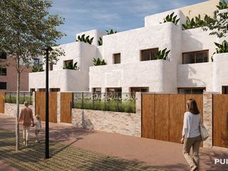 Chalet à Playa del Puig. Casa  villa en excelentes condiciones de 4 dormitorios con 68m t
