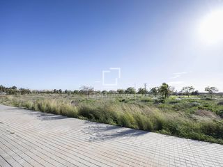 Fondo rustico in El Puig. Parcela con más de 5000 m2 de edificabilidad en massamagrell
