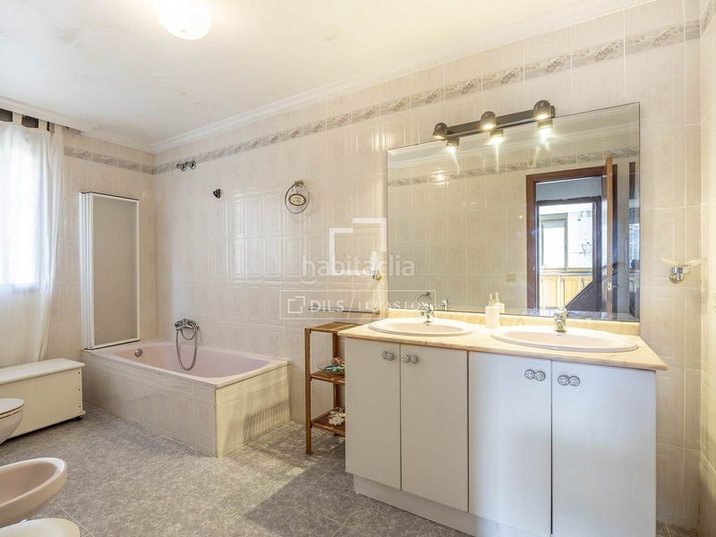 Foto 50e8e3f8-edac-432d-9e0c-ac65218f342d. Chalet with heating parking pool in Entrepinos Eliana (l´)