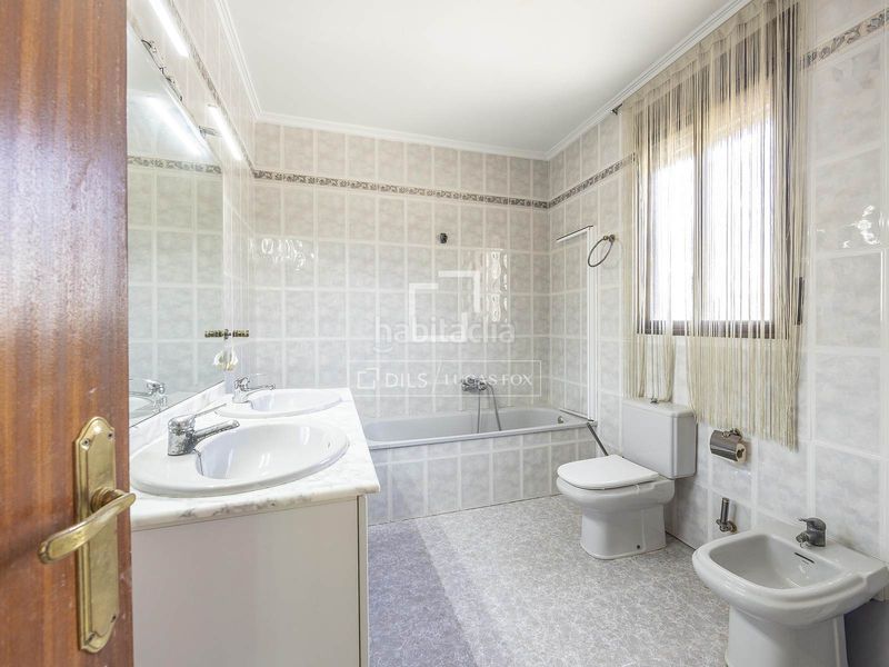 Foto 8a270760-123f-4139-add4-0d860e26c635. Chalet with heating parking pool in Entrepinos Eliana (l´)