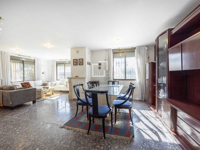 Foto d673d659-37d3-49d1-9da5-ca789898fbe2. Chalet with heating parking pool in Entrepinos Eliana (l´)