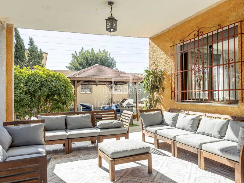 Foto faf7c15c-9ff9-4427-9b80-91698f66e77c. Chalet with heating parking pool in Entrepinos Eliana (l´)