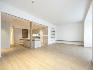 Pis a El Pla del Remei. Piso en excelentes condiciones de 3 dormitorios en venta en el p