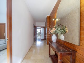 Chalet in Catarroja. Casa  villa en excelentes condiciones de 7 dormitorios con 30m t