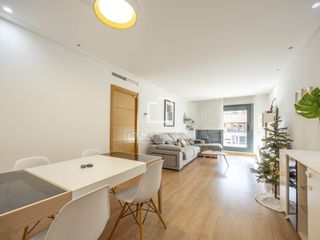 Pis a La Patacona. Piso de 2 dormitorios con 9 m de terraza en venta en alboraya, v