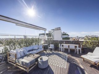 Ático en Valencia del Ventoso. Ático en excelentes condiciones de 128 m con 3 dormitorios, 3 ba