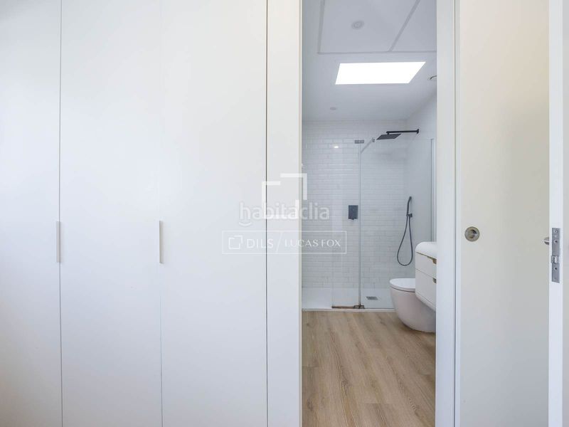 Foto 0d786db3-f402-442a-9396-c0e5c26c7f10. Xalet amb calefacció aparcament piscina a Godella