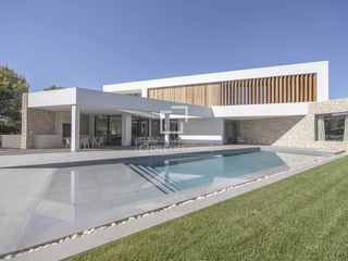 Xalet a Torre en Conill-Cumbres de San Antonio. Casa  villa en excelentes condiciones de 5 dormitorios en venta