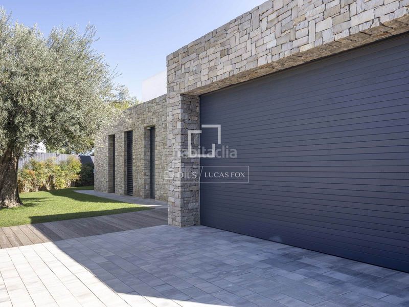Foto ff94df38-2de3-4020-a8bd-cf5909361715. Xalet amb calefacció aparcament piscina a Torre en Conill-Cumbres de San Antonio Bétera