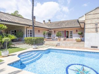 Xalet a Casas Verdes - Ermita. Fantástica villa independiente de una sola planta en venta en go
