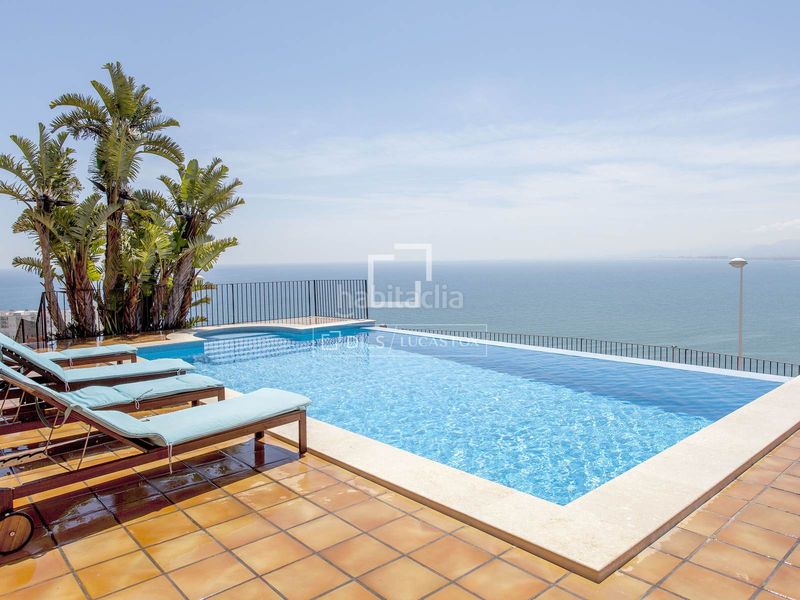 Foto 0c367f6a-8319-443a-ba14-54aae8404fcd. Xalet amb aparcament piscina a El Faro Cullera