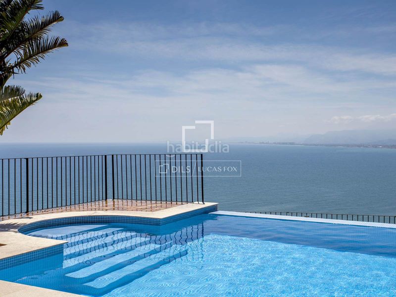 Foto 56bd0d2d-6d37-4453-96fc-daa2e36cde72. Xalet amb aparcament piscina a El Faro Cullera