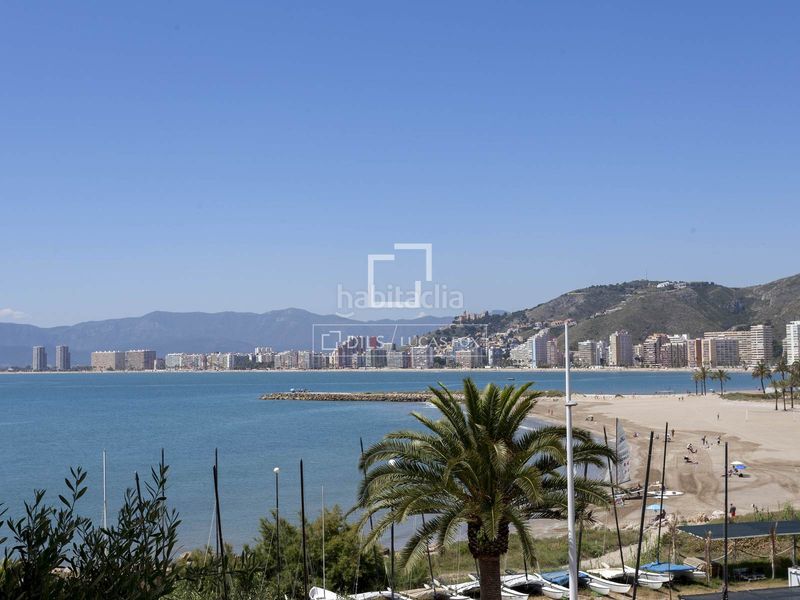 Foto 152246d6-b79c-4e72-805f-567a2a0c43c8. Xalet amb calefacció aparcament piscina a El Faro Cullera