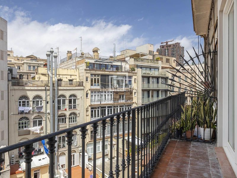 Foto ac83e9c1-b609-4272-bdb6-c585e818f968. Pis amb calefacció a Dreta de l´Eixample Barcelona