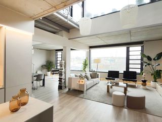 Pis a Las Tablas. Exclusivo loft en venta con terraza de 29m2 próximo al soto de l
