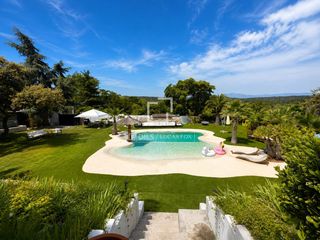Xalet a El Gasco. Casa  villa de 5 dormitorios en venta en torrelodones, madrid