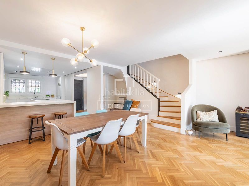 Foto aac5a878-2350-4d0f-ae2f-f6661077e951. Chalet casa adosada de 6 dormitorios con jardín en venta , madrid en Majadahonda