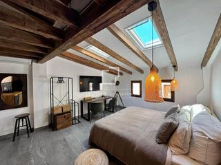 Loft a Monti-Sion. Elegante loft en venta en calatrava, en pleno casco antiguo de p