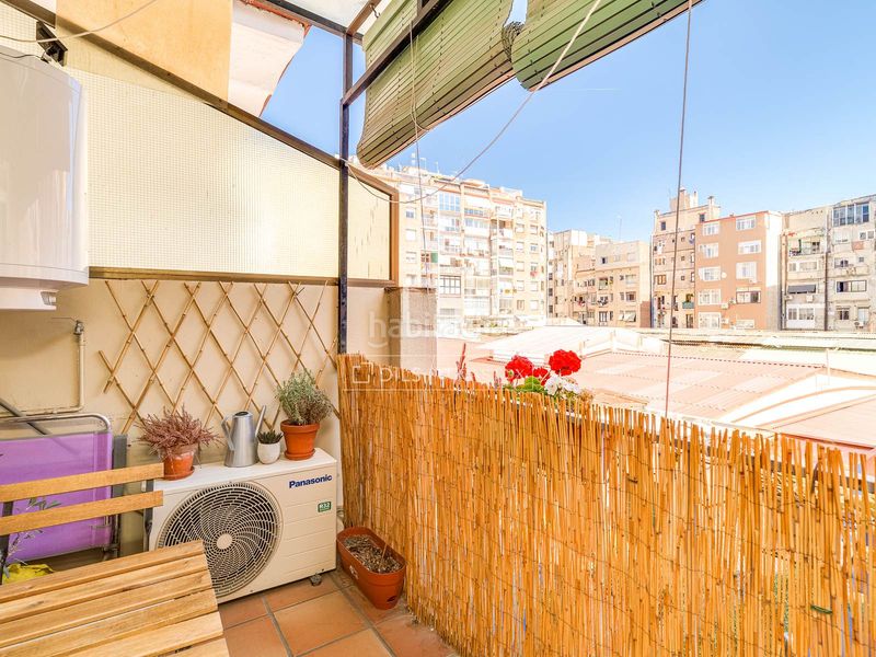 Foto ba74cbab-aacc-40a4-92fa-7fc96dcb82f9. Pis amb calefacció a Sant Antoni Barcelona