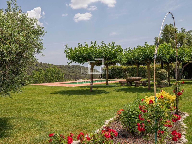 Foto ffb3f7ba-e93b-448d-b798-c5c995af8881. Masia amb calefacció piscina a Lladó