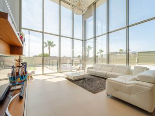 Xalet en Vall d�Uix� (la). Casa  villa en excelentes condiciones de 5 dormitorios con 30m t