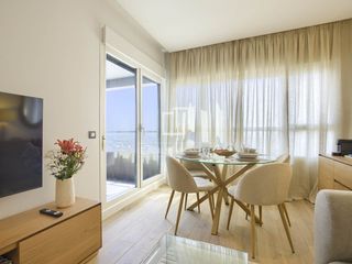 Location Appartement à Virgen del Cortijo-Manoteras. Exclusivo apartamento de 1 dormitorio en sanchinarro para corta