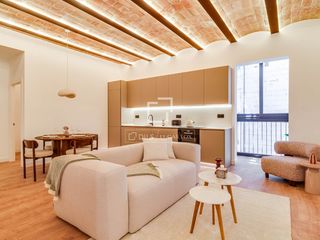 Flat in L´Antiga Esquerra de l´Eixample. Piso para estrenar en planta alta en eixample izquierdo, junto a