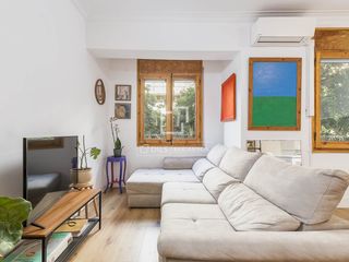 Affitto Appartamento in Sagrada Família. Excelente piso en zona muy tranquila en sagrada familia barcelon