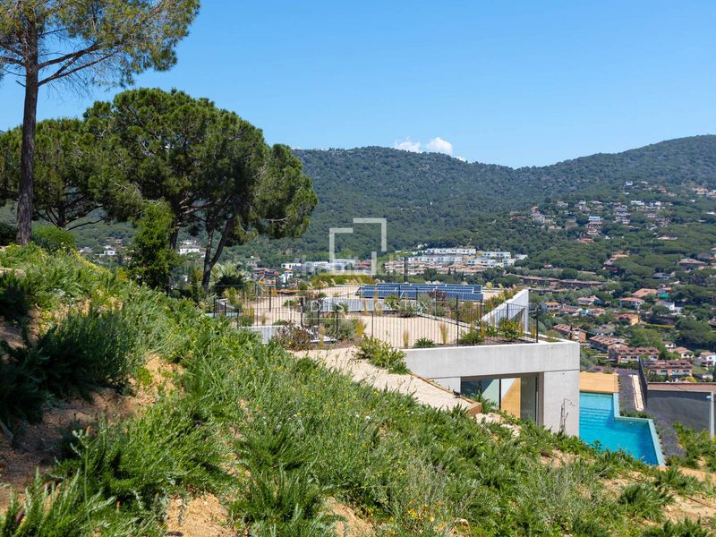 Foto d88b6475-5c05-49d9-9261-b2886f103fb9. Xalet amb calefacció aparcament piscina a Cabrils