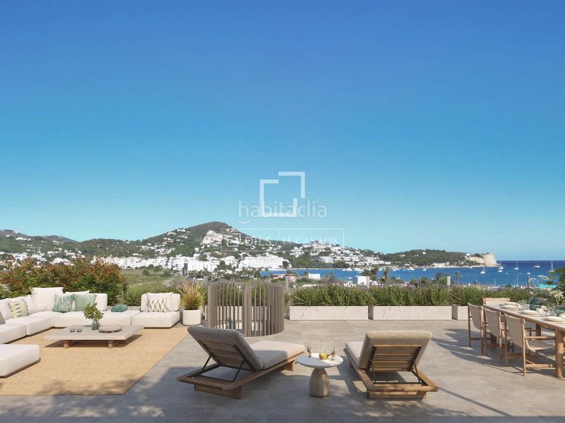Foto f42cf8fc-99ae-44dd-ab72-e82dc26e376e. Pis amb aparcament piscina a Marina Botafoc-Talamanca Ibiza