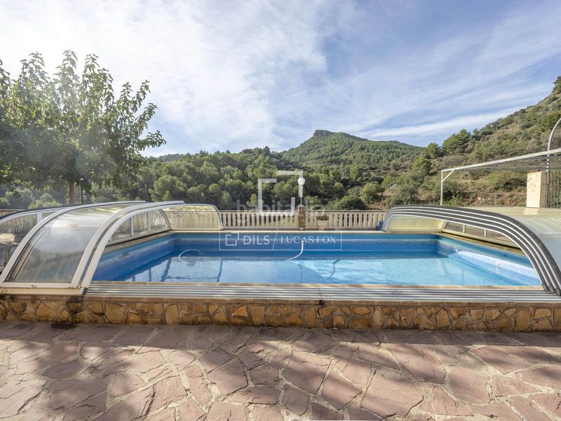 Foto 460227b9-4bcb-46aa-8d08-078dbc77a222. Xalet amb calefacció aparcament piscina a Segart