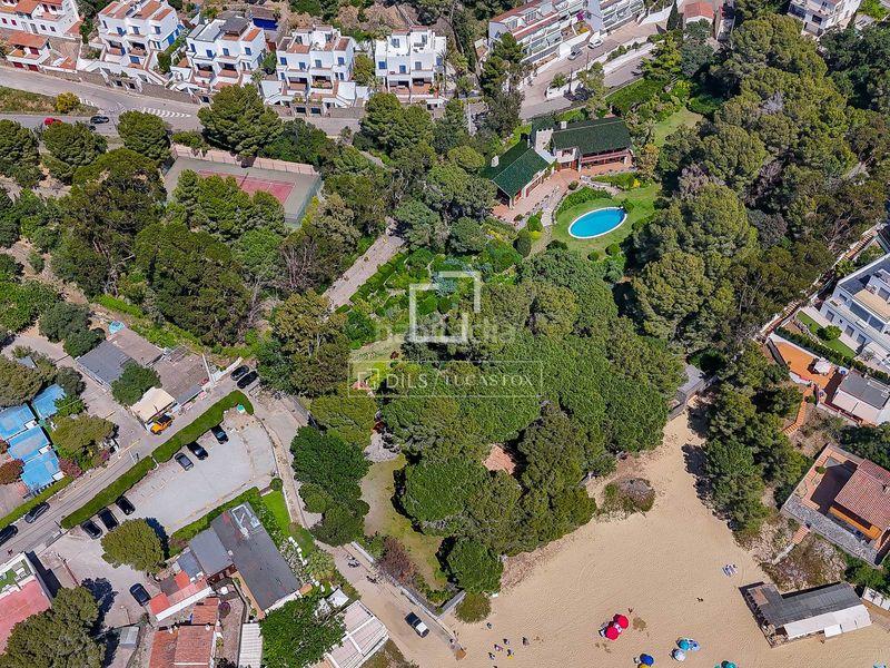 Foto f38d3b4a-1aa4-4574-a51e-81df8bbfd9f9. Xalet amb aparcament piscina a Puig Rom-Canyelles-Almadrava Roses