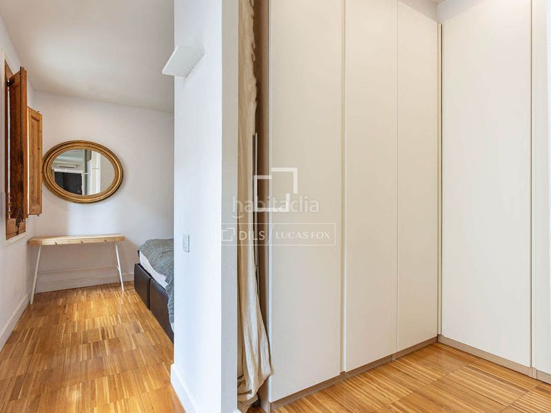 Foto 5d04d344-8e2e-4bc4-98a0-e06fecabf1f2. Pis amb calefacció a Raval Barcelona