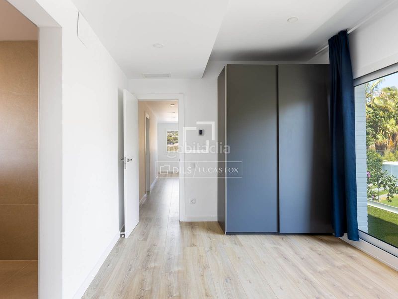 Foto e0f5e428-bed9-4d47-8b5e-79f77856158b. Xalet amb calefacció aparcament piscina a Alella