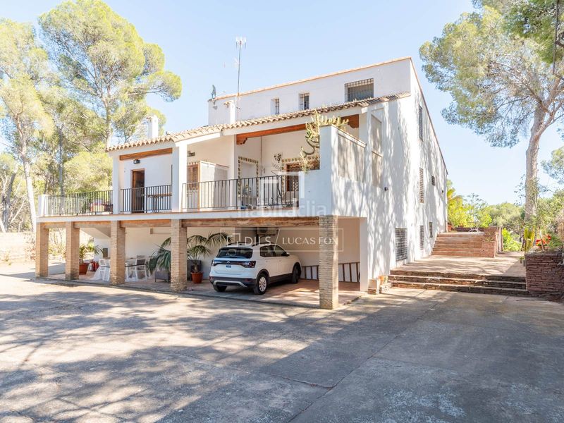 Foto aa37271b-d356-475a-b520-a4ff1510ab8d. Chalet mit heizung parking pool in Monteamor-La Carrasca-El Peucal Náquera