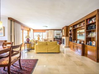 Appartement à S´Eixample-Can Misses. Piso de 4 dormitorios con 112m terraza en venta en ibiza ciudad,