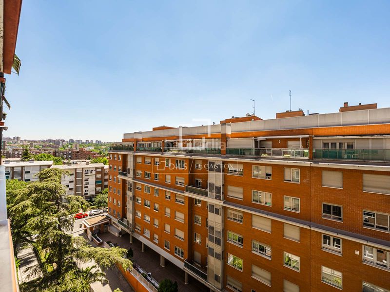 Foto 1f98d1d0-38fd-4584-8c97-54bbd05229f3. Pis amb calefacció a Estrella Madrid