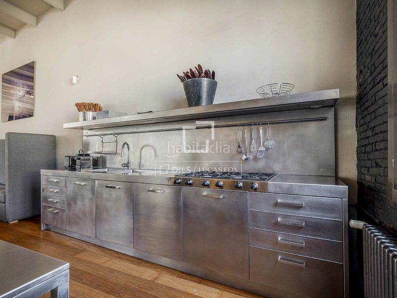Foto 50a3c567-328b-40ac-97ec-61b27d0b631d. Lloguer loft a La Vila Olímpica del Poblenou Barcelona