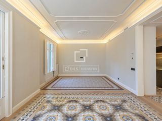 Piso en Dreta de l´Eixample. Piso en excelentes condiciones de 3 dormitorios en venta en eixa